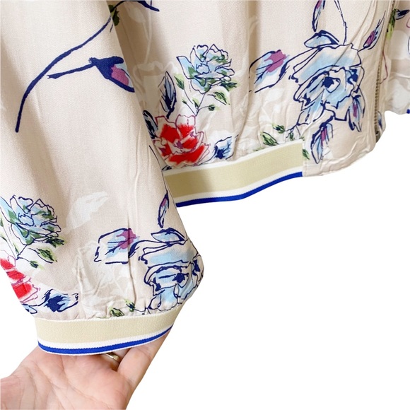 NWT Mystree Banded Floral Satin Bomber Jacket Size Small - Picture 7 of 8